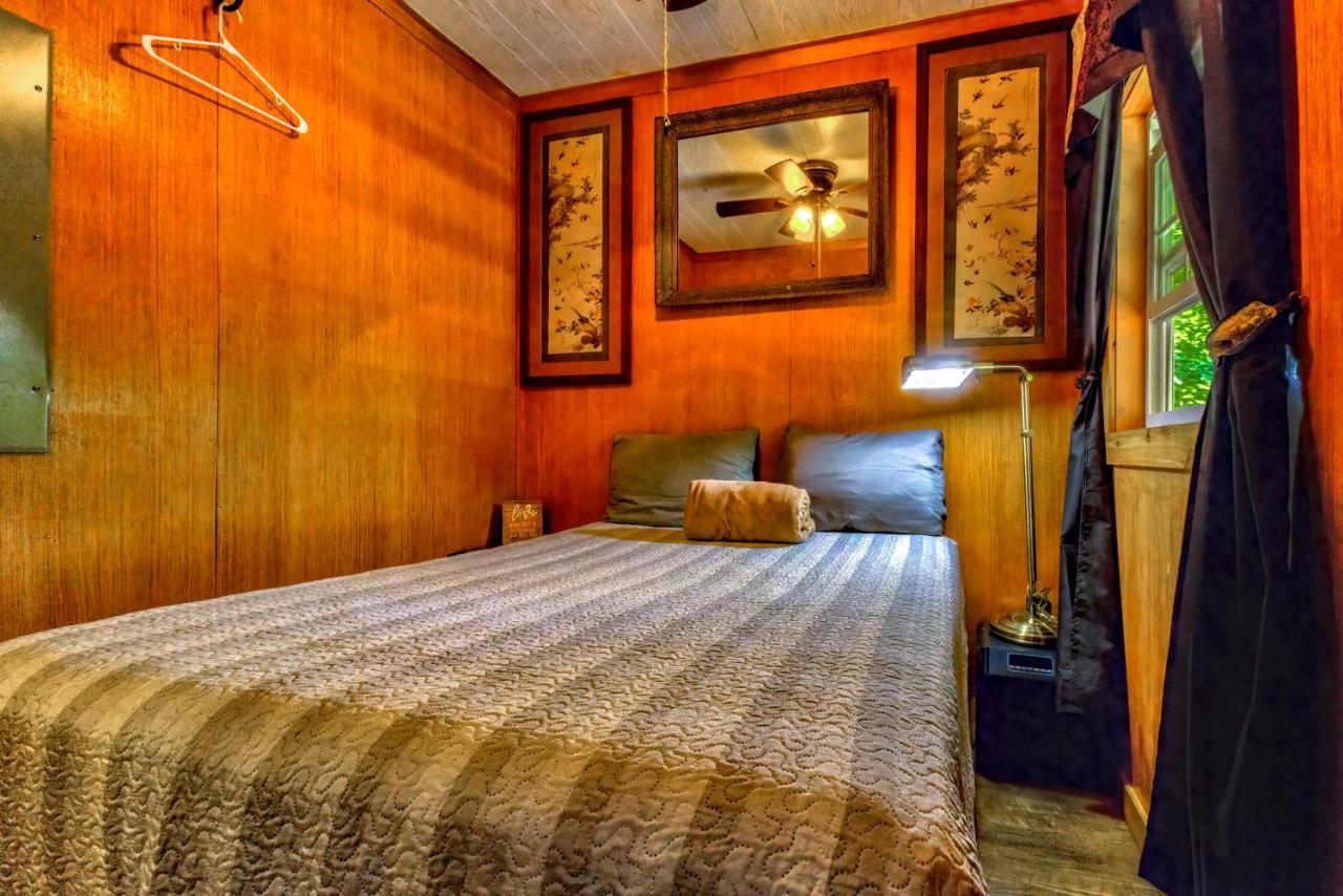 Panther Creek Cabins Чероки Экстерьер фото