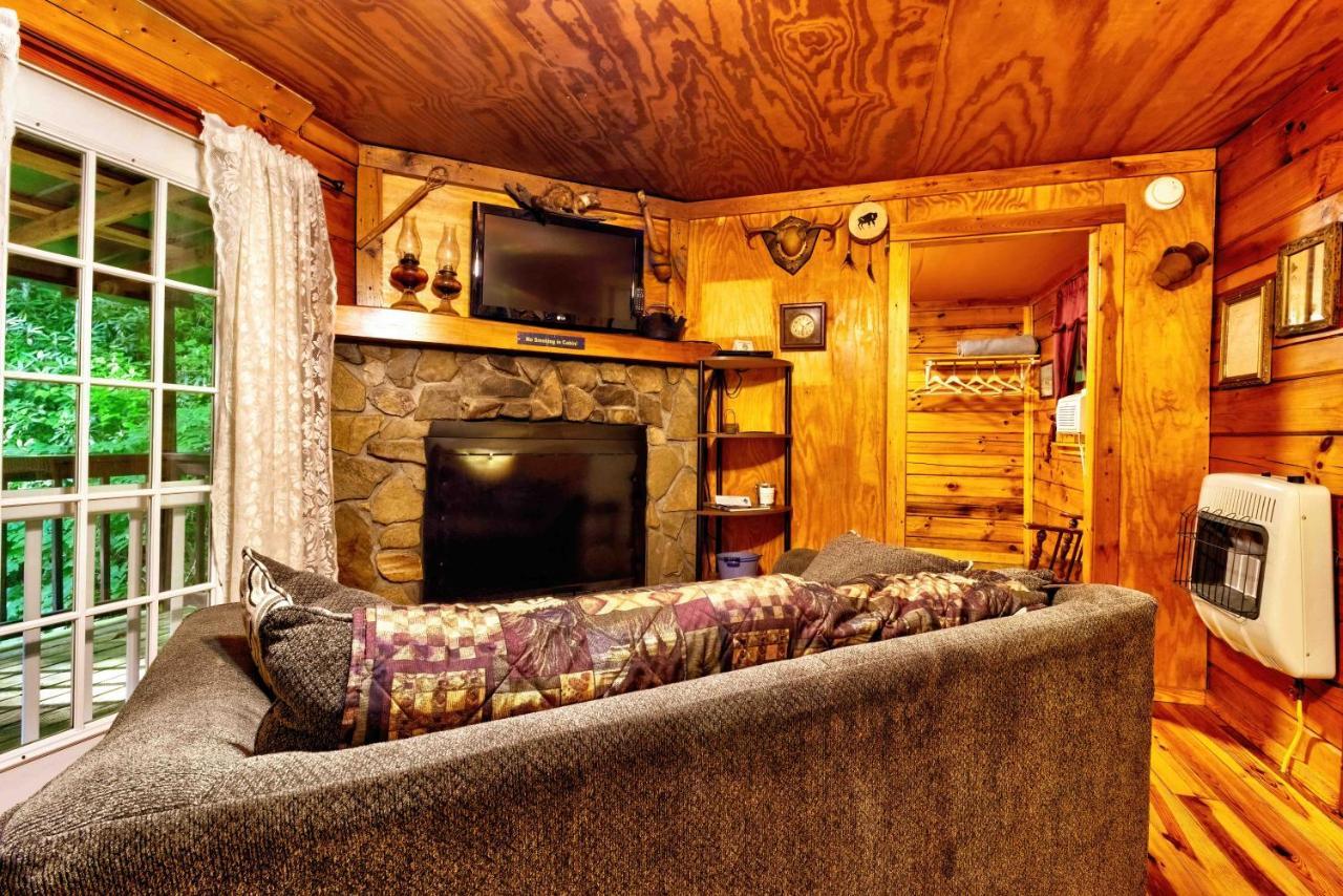 Panther Creek Cabins Чероки Экстерьер фото