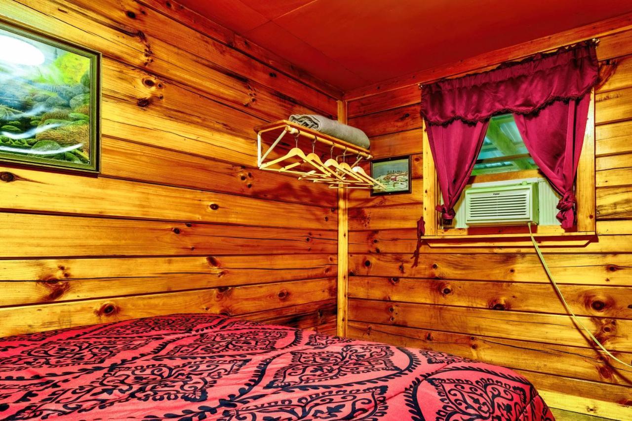 Panther Creek Cabins Чероки Экстерьер фото