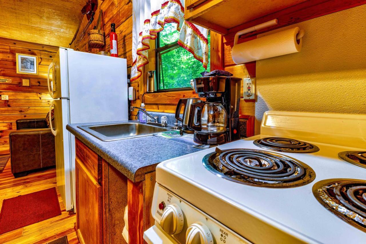 Panther Creek Cabins Чероки Экстерьер фото